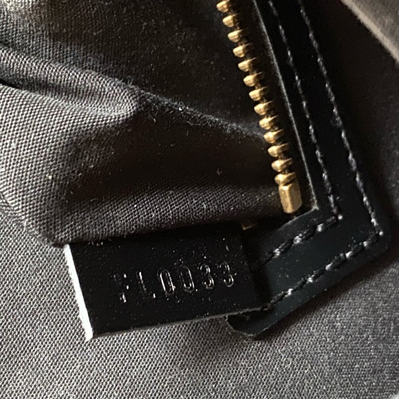 Louis Vuitton Figari PM Black Epi Leather Handbag - Picture 6 of 9